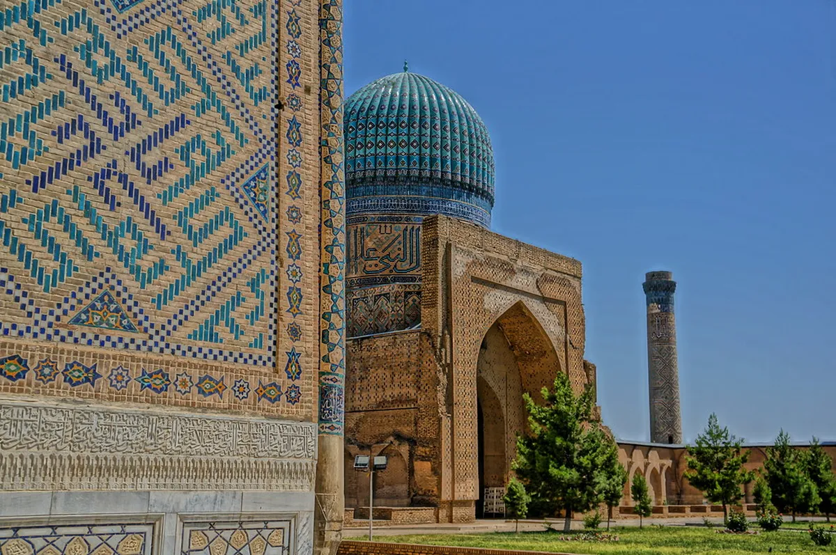 Bibi-Khanym Mosque