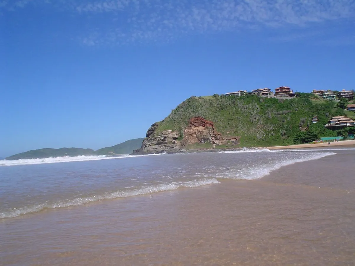 Ferradura and Geribá