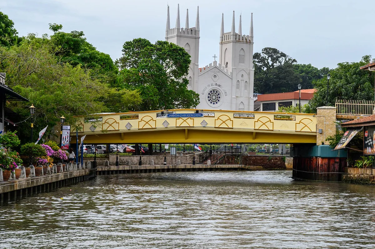 Melaka River