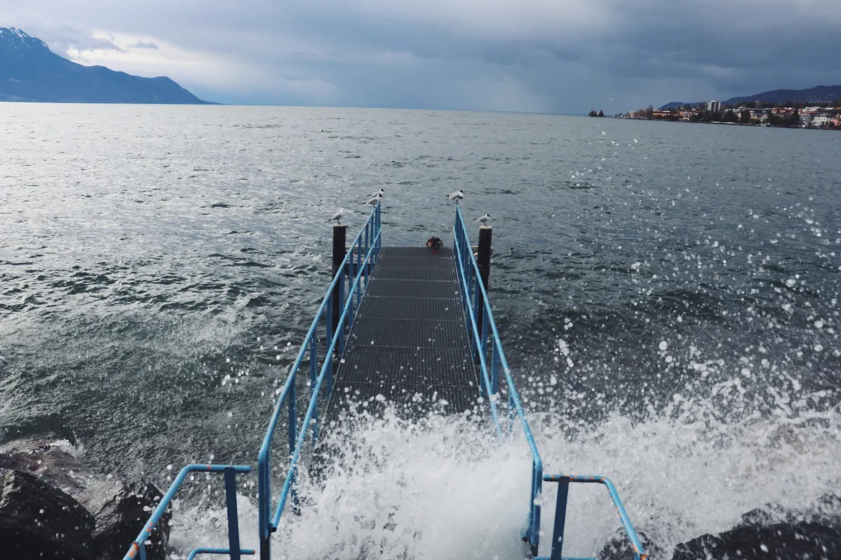 Montreux's Lakeside Promenade