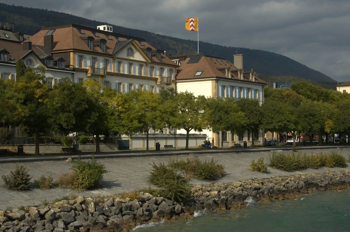 Introduction to neuchâtel