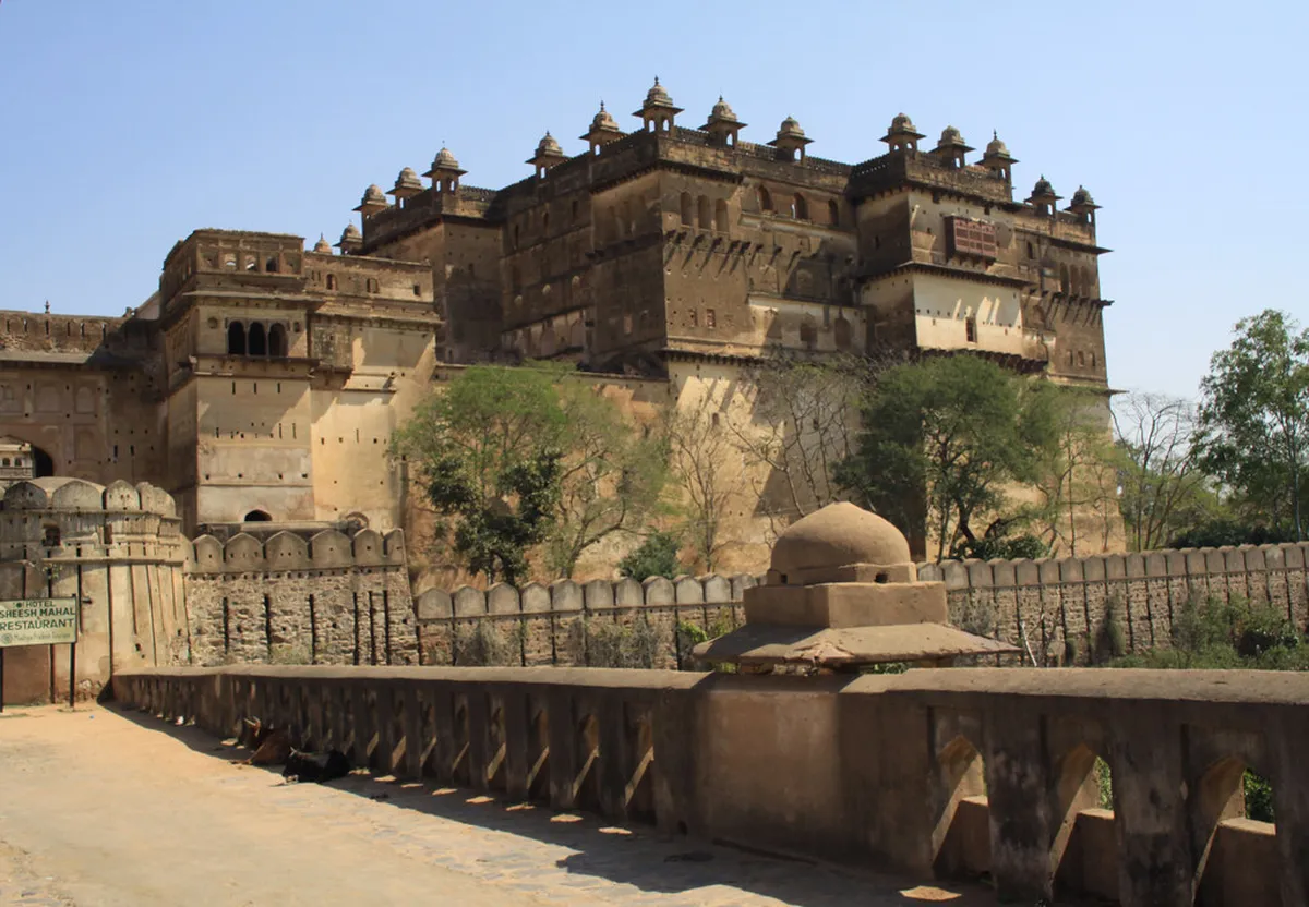 Orchha Fort Complex