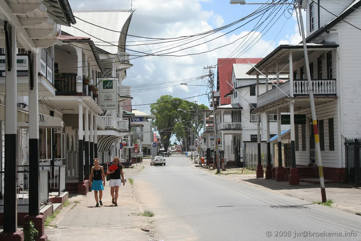 Introduction to paramaribo