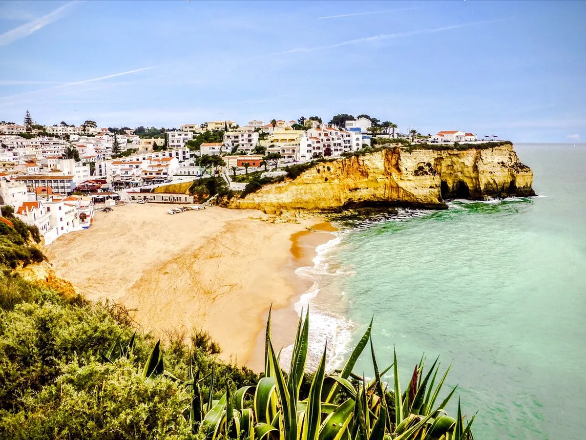Praia do Carvoeiro