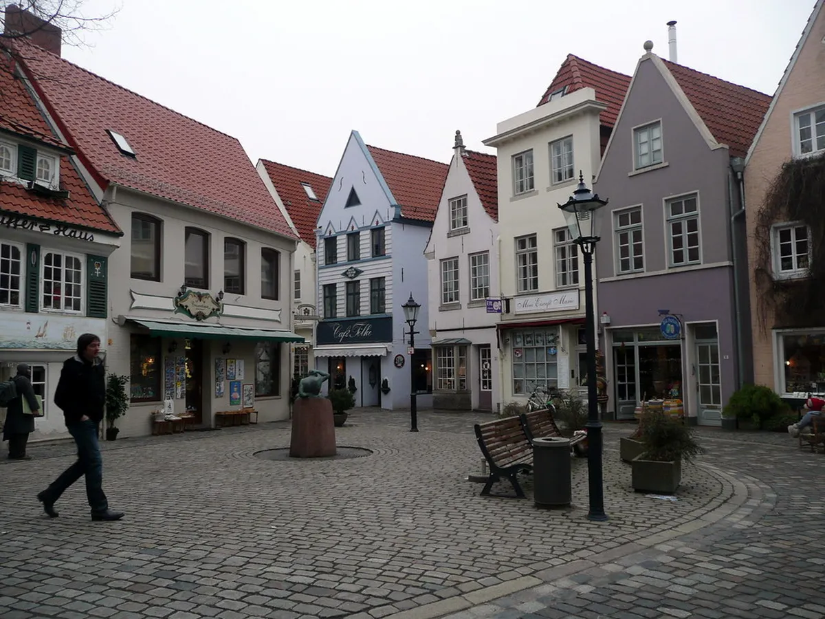 Schnoor District