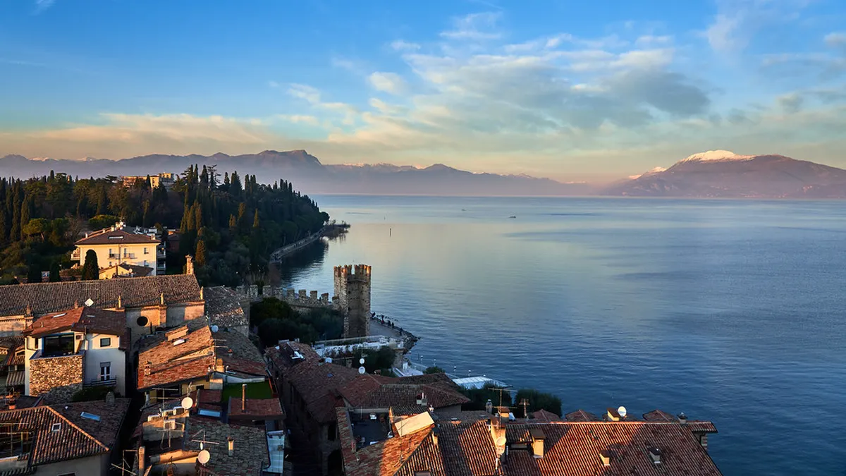 Introduction to sirmione